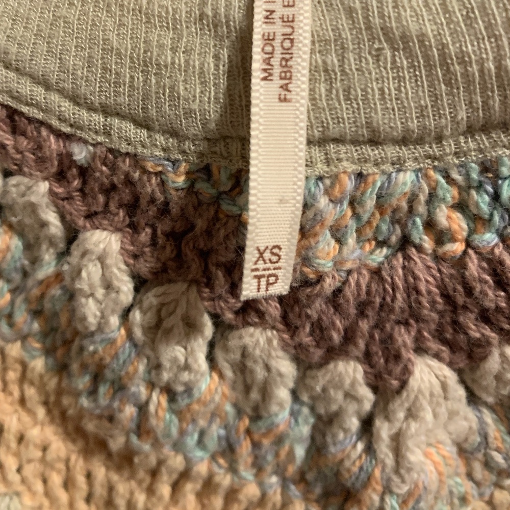 Free People Spring Bound 3/4 Sleeve Top - Picture 11 of 11